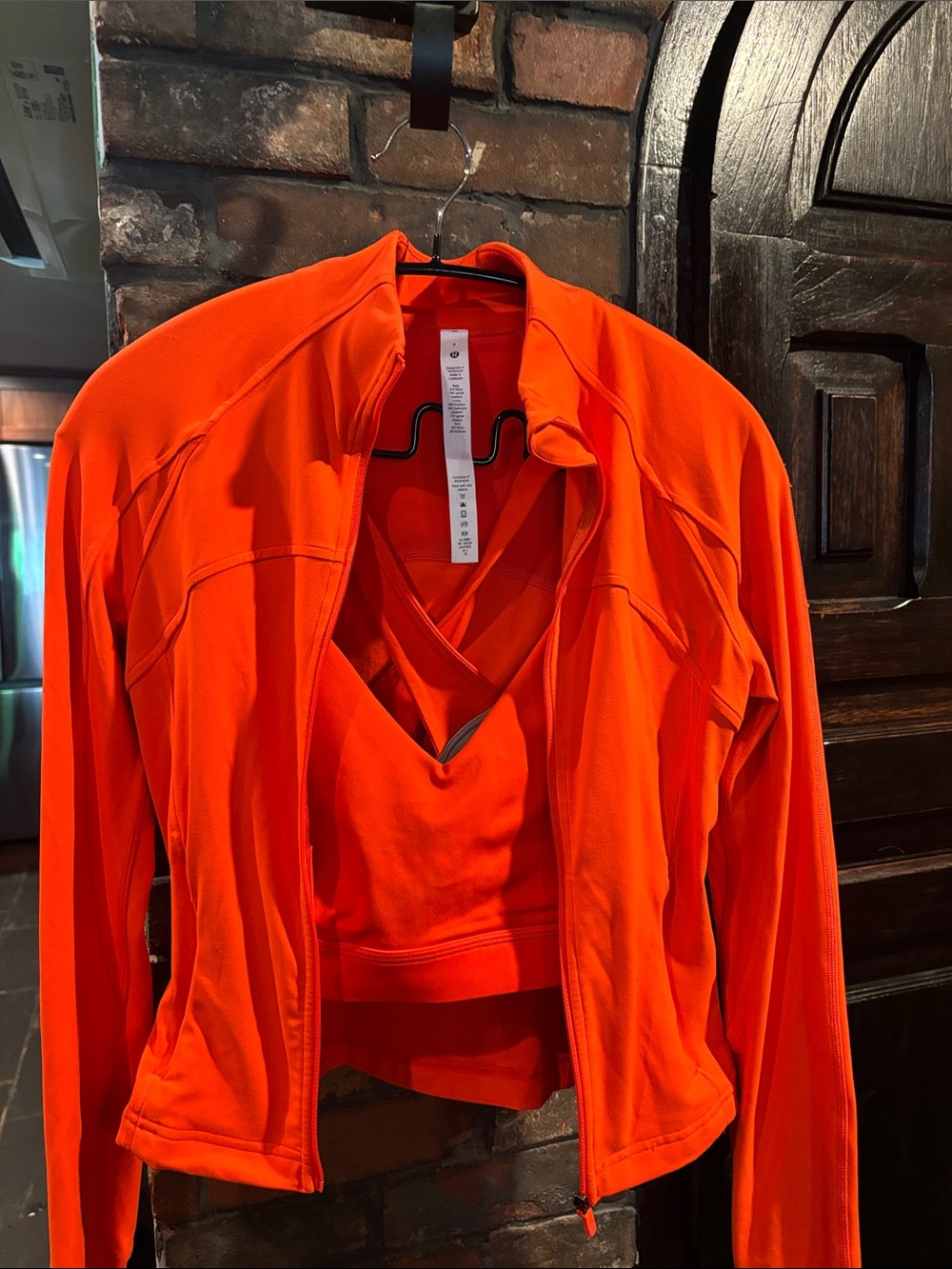 Lululemon Define Women's Vibrant Solar Orange Active Jacket & Bra